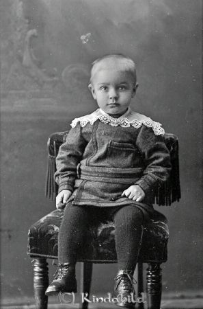 Karl Bergström Brevassa Björkfors
godj
Karl Bergström Brevassa Björkfors

raja
Signhild Margareta Bergström född 1918 i Oppeby, dotter till Karl Hugo Bergström och Sigrid Ingeborg Johansson. Hon gifte sig med Tage Pettersson.
 De fick tre barn, en dotter Barbro som gifte sig med Per-Ove Andersson äpplerum Horn 
Källa: Arkiv Digital 
Källa: Gerd Pettersson

Nyckelord: Bergström Brevassa
