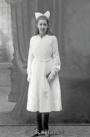 Iva Kronström Kisa
godj
Iva Kronström Kisa

raja
Iva Kronström var syster till Gustav, NIls och Bent Kronström.
Hon emigrerade till Nordamerika.
Källa: Studiegruppen hembygdsgården 

Nyckelord: Iva Kronström