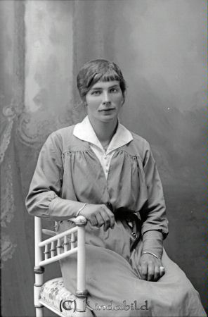 Elsa Karlsson Sillstad  Hycklinge
godj
Elsa Karlsson Sillstad  Hycklinge
Nyckelord: Karlsson Sillstad