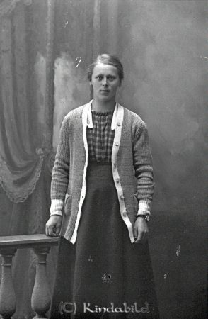 Elsa Karlsson  Ufvekullen  Örsebo Tidersrum
godj
Elsa Karlsson  Ufvekullen  Örsebo Tidersrum
Nyckelord: Karlsson Ufvekullen