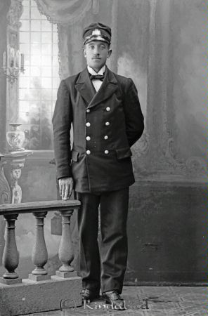 Martin Pettersson  Slätmon
godj
Martin Pettersson  Slätmon   Uniform
Nyckelord: Pettersson Slätmon