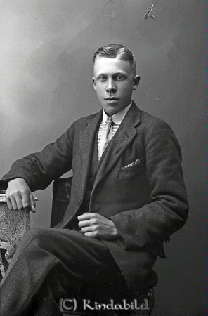 Robert Nilsson  Svensbo  Mjölsefall  Kisa
godj
Robert Nilsson  Svensbo  Mjölsefall  Kisa
Nyckelord: Nilsson Svensbo