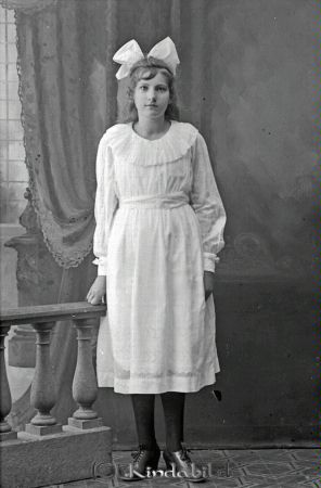 Andersson  Milltorp
godj
Andersson  Milltorp

raja
Karin Linnea Andersson Milltorp Kisa. född 1905
Fadern var Sven Johan Andersson Milltorp 
Källa: Gerd Pettersson

Nyckelord: Andersson Milltorp