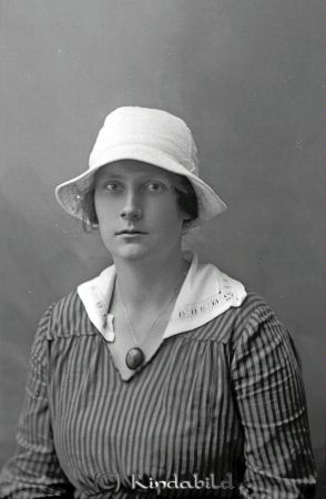 Sigrid Lewenhagen  Kisa
godj
Sigrid Lewenhagen  Kisa
Nyckelord: Sigrid Lewenhagen