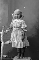 Filnamn=Stahre - 9971.jpg
Filstorlek=24KiB
Dimensioner=290x450
Uppladdade datum=Sep 16, 2006 Stahre - 9971.jpg