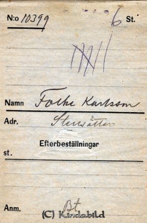 Folke Karlsson    Stensätter
Folke Karlsson   Stensätter 
Nyckelord: Karlsson Stensätter