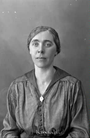 Annie Johansson  Västersum  Kättilstad
godj
Annie Johansson  Västersum  Kättilstad
Nyckelord: Johansson Västersum