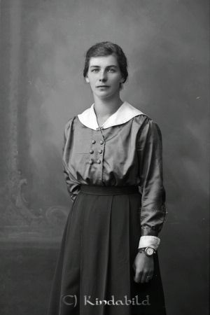 Elsa Hjort  St Rothult  Kisa
godj
Elsa Hjort  St Rothult  Kisa
Nyckelord: Elsa Hjort