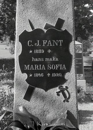 Torgny  Malmslätt
godj
Torgny  Malmslätt
Gravsten  C J Fant  hustru  Maria Sofia
Nyckelord: Torgny Malmslätt