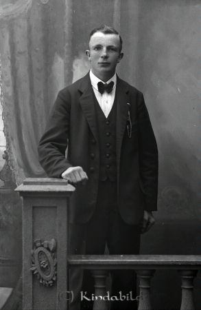 Ragnar Svensson Bjerkeryd
godj
Ragnar Svensson Bjerkeryd
Nyckelord: Svensson Bjerkeryd