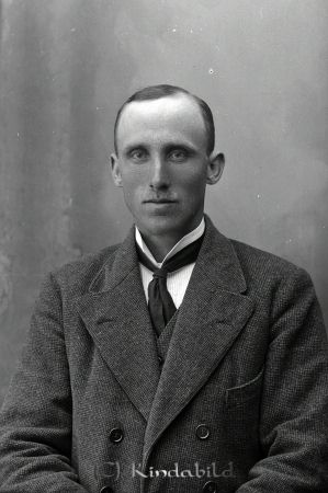 Karl Gustafsson Bjerkefall  Verfveln
godj
Karl Gustafsson Bjerkefall  Verfveln
Nyckelord: Gustafsson Bjerkefall