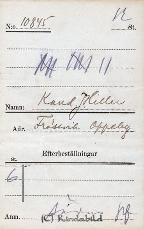 Kand  J  Hiller  Frösvik  Oppeby
Kand  J  Hiller  Frösvik  Oppeby
Nyckelord: Hiller Frösvik