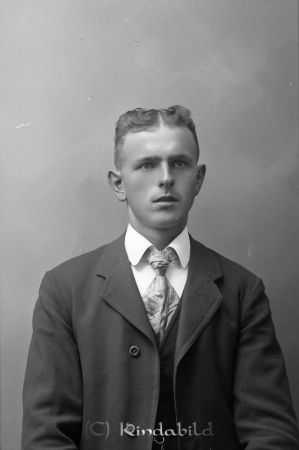 Erik Haggren Tomestorp
godj
Erik Haggren Tomestorp

raja
Erik Hjalmar Haggren född 1890 i S:t Olai Norrköping Han gifte sig 1916 och dog 1944 i Högåsen Ljung. 
Källa: Gerd Pettersson
Nyckelord: Haggren Tomestorp
