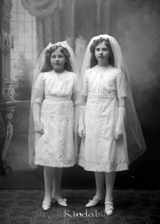 Lydia och Hildur Björkeberg
godj
Lydia och Hildur Björkeberg
Grupporträtt med två kvinnor
Nyckelord: Lydia Hildur