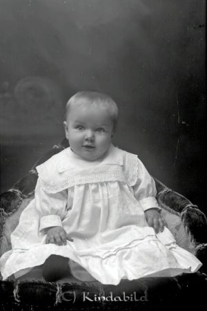 Anna Karlsson Njöhults kvarn
godj
Anna Karlsson Njöhults kvarn

raja
Märta Evelina Karlsson, född 1911-02-24 i Bjärkstugan, Njölhults kvarn 
Källa: Gerd Pettersson

Nyckelord: Karlsson Njöhults