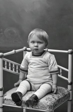 Bertil Valentin Mulebo Slätmon
godj
Bertil Valentin Mulebo Slätmon
Nyckelord: Bertil Valentin