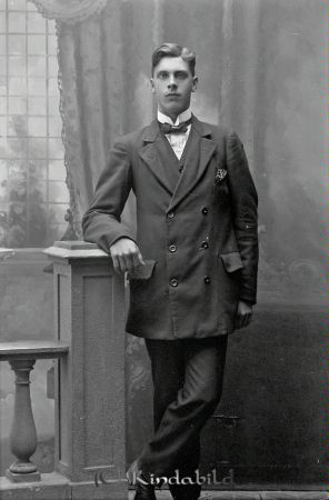 Karl Samuelsson Rangkulla
godj
Karl Samuelsson Rangkulla
Nyckelord: Samuelsson Rangkulla