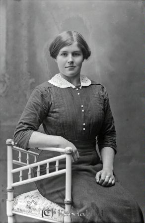 Anna Stahlin Långebro Horn
godj
Anna Stahlin, Långebro,Horn
Nyckelord: Stalin Rummemåla
