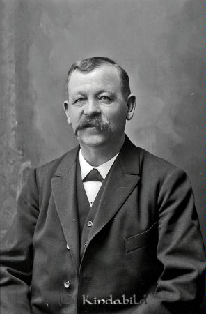 Axel Karlsson Örsebo
godj
Axel Karlsson Örsebo
Nyckelord: Karlsson Örsebo