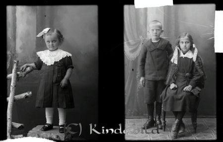 Göta Andersson  Kjettestorp
godj
Göta Andersson  Kjettestorp
1 bild med liten flicka
1 bild med liten flicka och liten pojke
Nyckelord: Göta Kjettestorp