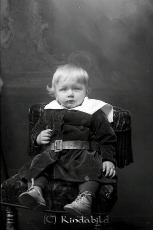 Linus Isaksson  Ekdala
godj
Linus Isaksson  Ekdala  

raja
Levde 1918-1999. Föräldrar var Axel Linus Isaksson 1891-1981 och Anna Elisabet född Karlsson 1893-1968.  
Källa: Gerd Pettersson

Nyckelord: Linus Ekdala