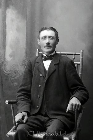 A J Andersson  Korparp  Tidersrum
godj
A J Andersson  Korparp  Tidersrum
Nyckelord: Andersson Korparp