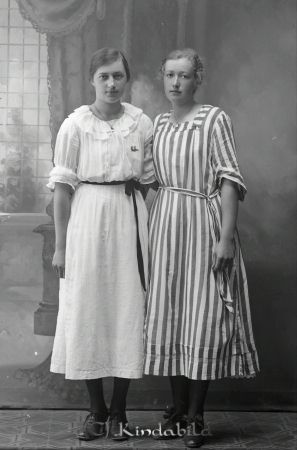 Edith Johansson  Götala  Hvarf
godj
Edith Johansson  Götala  Hvarf
Nyckelord: Johansson Götala