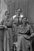 Filnamn=Stahre - 9850.jpg
Filstorlek=26KiB
Dimensioner=302x450
Uppladdade datum=Jul 08, 2007 Stahre - 9850.jpg