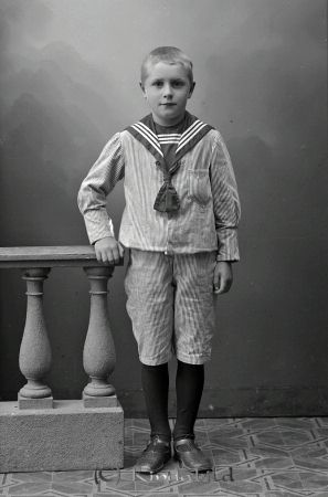 Oskar Andersson  Sandstugan  Slätmon
godj
Oskar Andersson  Sandstugan  Slätmon
Nyckelord: Andersson Sandstugan