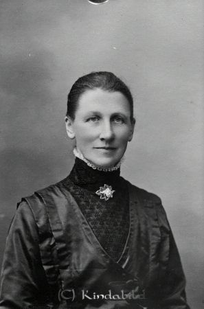 Fru Bergman, Väversunda (Väfversunda)
