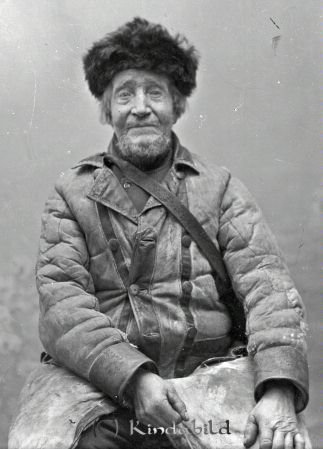 Stahre - B044z - HD.jpg