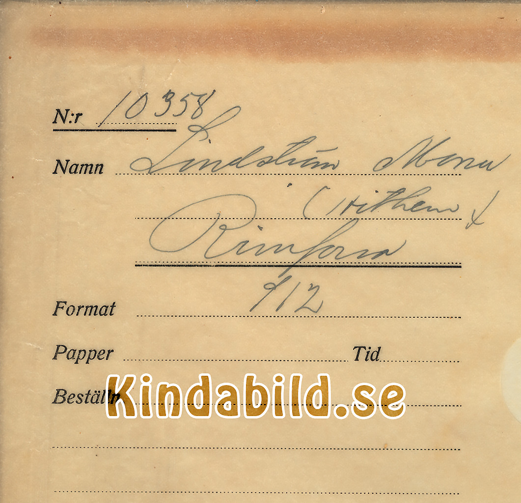 Mona Lindström Rimforsa
  
Nyckelord: Lindström Rimforsa