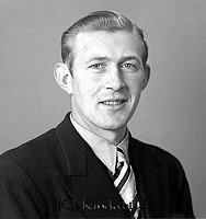 Filnamn=Falk - 5137z.jpg
Filstorlek=49KiB
Dimensioner=423x450
Uppladdade datum=Okt 06, 2015 Falk - 5137z.jpg