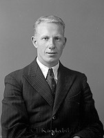 Filnamn=Falk - 5144b.jpg
Filstorlek=28KiB
Dimensioner=340x450
Uppladdade datum=Okt 06, 2015 Falk - 5144b.jpg