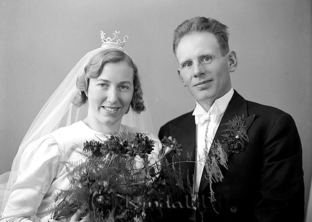 Karl Damm Stockröjan Ydrefors
raja
Brudpar

Nyckelord: Damm Ydrefors