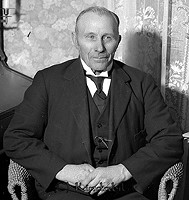 Filnamn=Falk - 5416z.jpg
Filstorlek=64KiB
Dimensioner=425x450
Uppladdade datum=Okt 06, 2015 Falk - 5416z.jpg