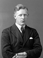 Filnamn=Falk - 5505.jpg
Filstorlek=39KiB
Dimensioner=335x450
Uppladdade datum=Okt 06, 2015 Falk - 5505.jpg