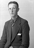 Filnamn=Falk - 6349.jpg
Filstorlek=30KiB
Dimensioner=321x450
Uppladdade datum=Okt 06, 2015 Falk - 6349.jpg