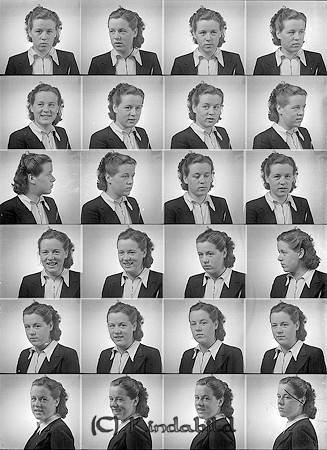 Anna-Lisa Kvist Kisa
raja
Kvinna klädd i ljus blus under mörk kavaj  

Nyckelord: Kvist Kisa