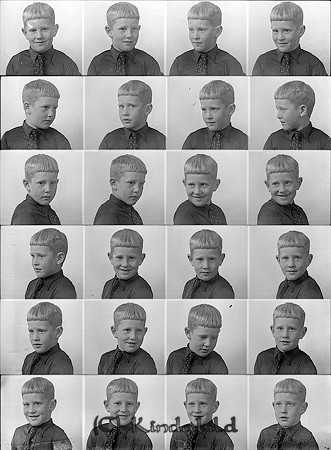 Hans Lennart Nilsson Opphem
raja
Pojke klädd i skjorta och slips

Nyckelord: Nilsson Opphem