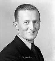 Filnamn=Falk - 6656z.jpg
Filstorlek=55KiB
Dimensioner=410x450
Uppladdade datum=Okt 06, 2015 Falk - 6656z.jpg