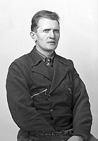 Filnamn=Falk - 6660.jpg
Filstorlek=30KiB
Dimensioner=312x450
Uppladdade datum=Okt 06, 2015 Falk - 6660.jpg