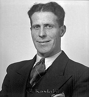 Filnamn=Falk - 6788z.jpg
Filstorlek=47KiB
Dimensioner=411x450
Uppladdade datum=Okt 06, 2015 Falk - 6788z.jpg