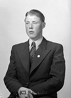 Filnamn=Falk - 6891a.jpg
Filstorlek=34KiB
Dimensioner=329x450
Uppladdade datum=Okt 06, 2015 Falk - 6891a.jpg