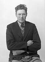 Filnamn=Falk - 6947.jpg
Filstorlek=30KiB
Dimensioner=329x450
Uppladdade datum=Okt 06, 2015 Falk - 6947.jpg