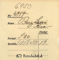 Filnamn=Falk - 6950 - bak.jpg
Filstorlek=63KiB
Dimensioner=443x450
Uppladdade datum=Okt 06, 2015 Falk - 6950 - bak.jpg