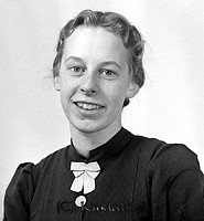 Filnamn=Falk - 6964z.jpg
Filstorlek=49KiB
Dimensioner=417x450
Uppladdade datum=Okt 06, 2015 Falk - 6964z.jpg