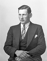 Filnamn=Falk - 7003.jpg
Filstorlek=35KiB
Dimensioner=346x450
Uppladdade datum=Okt 06, 2015 Falk - 7003.jpg