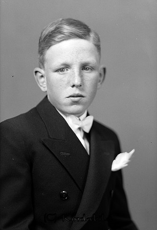 Göte Jacobsson Kisa
raja
Konfirmationsfoto 

Nyckelord: Jacobsson Kisa