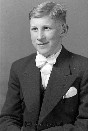 Folke Eriksson Kisa
raja
Konfirmationsfoto 

Nyckelord: Eriksson Kisa